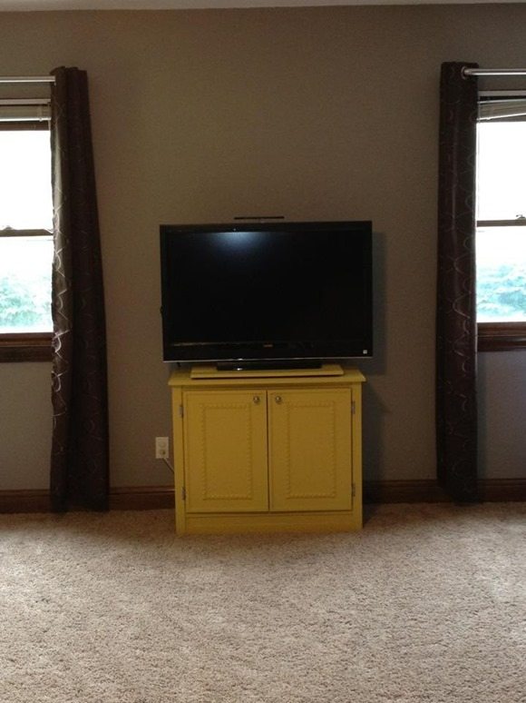 t. v. stand made from a vintage t.v.
