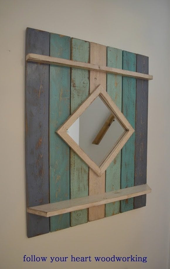 DIY beach style mirror featured at Talk of the Town at www.knickoftime.net
