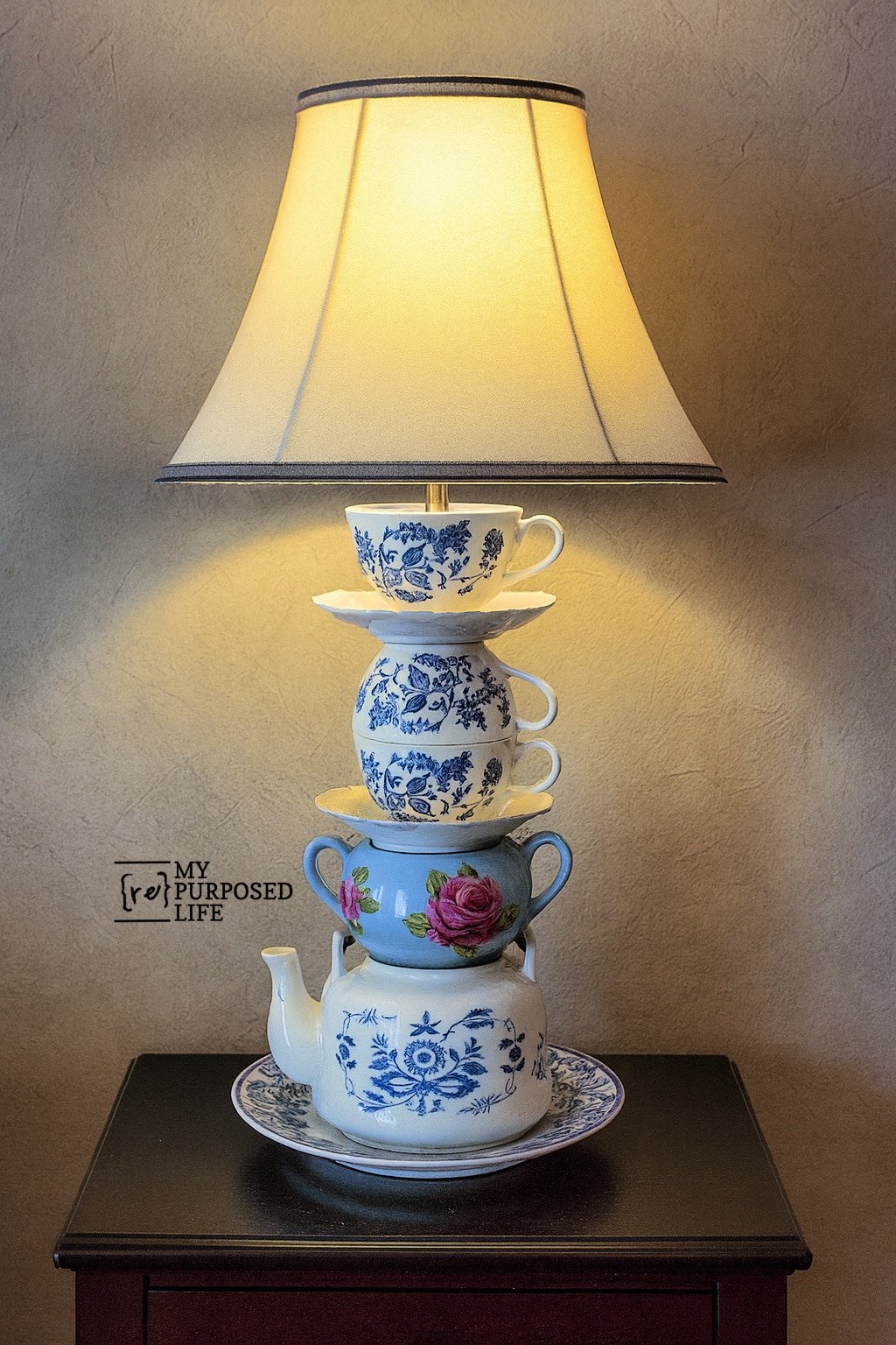 blue teapot lamp made by MyRepurposedLife