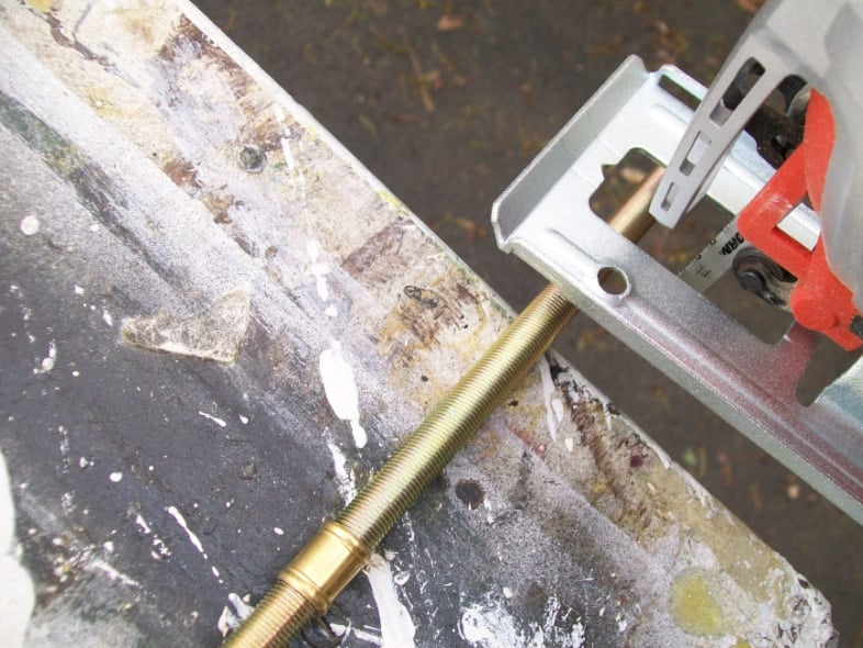 cut off lamp rod with jigsaw