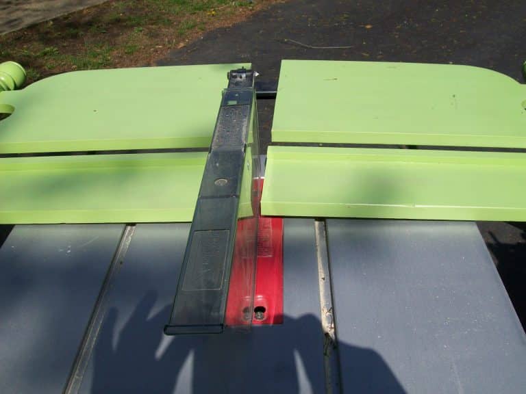 twin headboard bench tutorial cutting the footboard