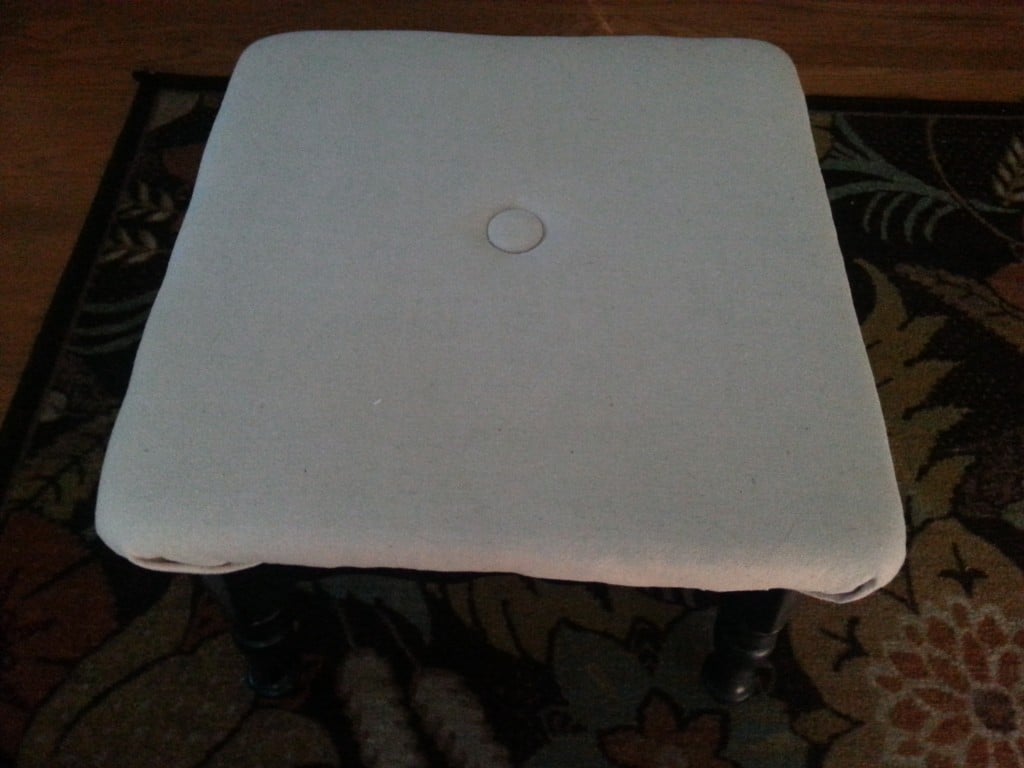 button-tufted-footstool