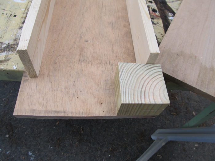 designing a corner table corner bench