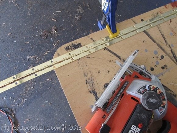 cutting a piano hinge with a jig saw