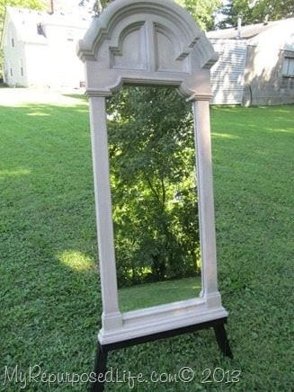 painted plastic mirror frame