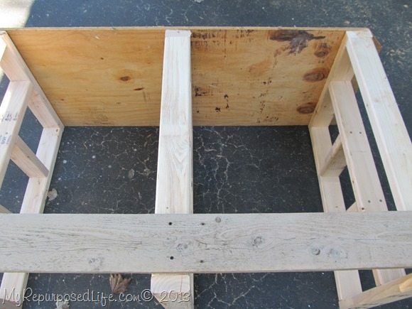 building-lumber-storage-bench