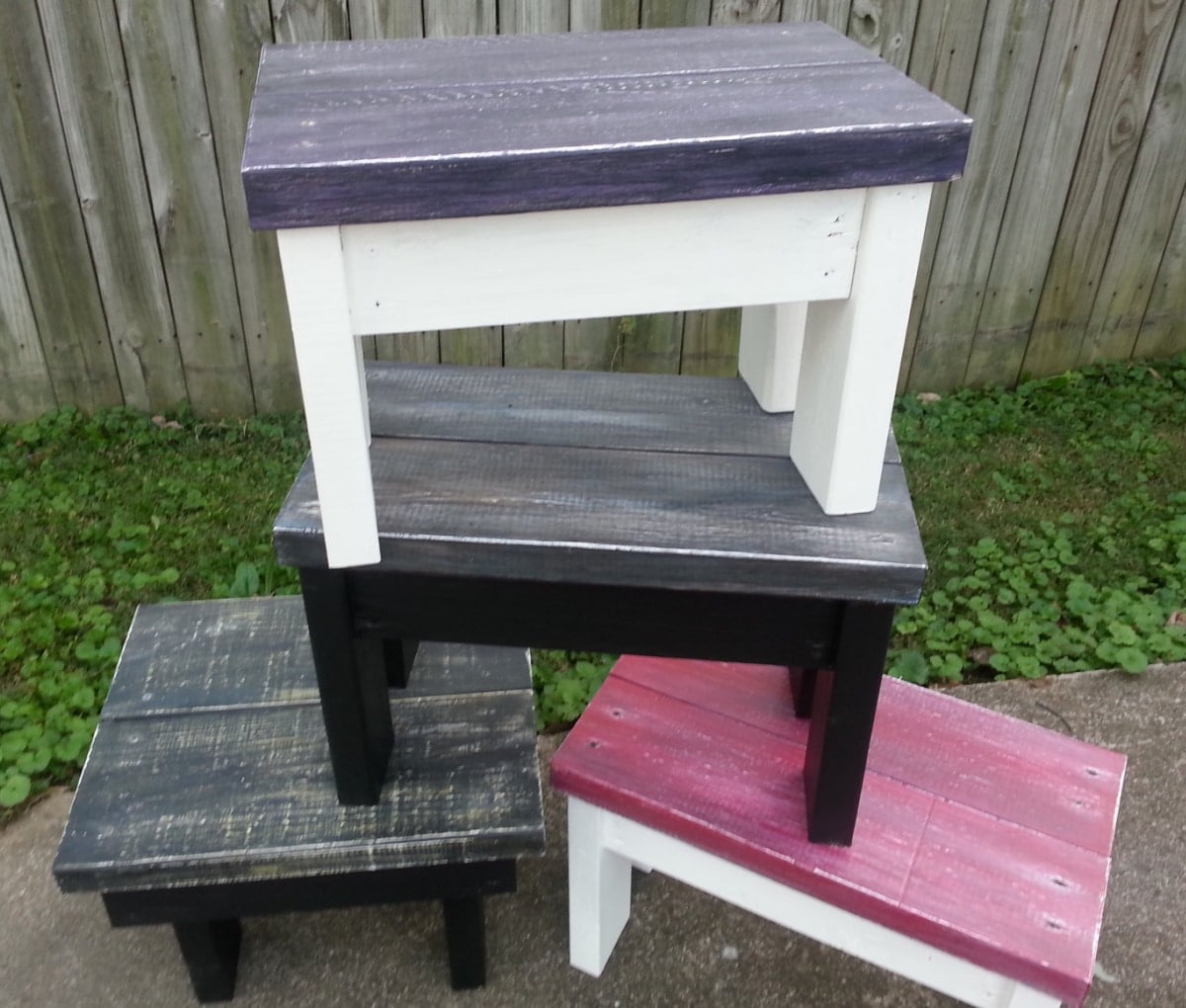 easy 2x4 stools