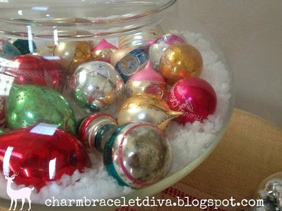 tips-for-styling-Christmas-cloches