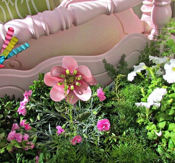 how-to-make-flower-headboard-bed