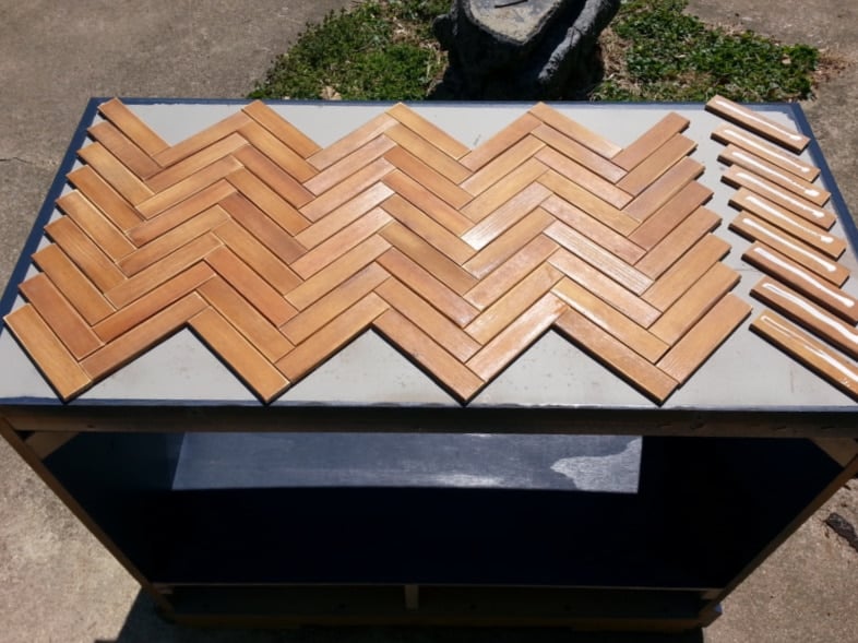 how-to-wooden-chevron-table-top