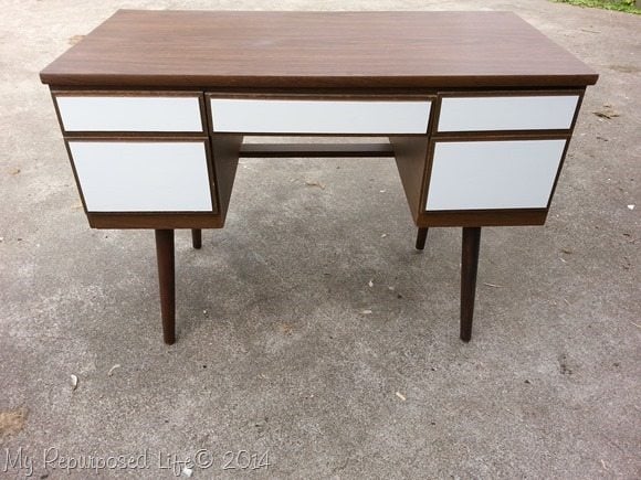 two-toned-desk
