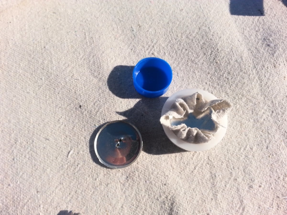 button tufting kit pieces