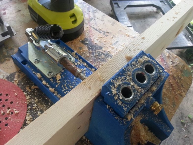 kreg-jig-shelf-board