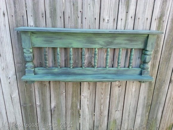 rustic-green-bunk-bed-wall-shelf-2
