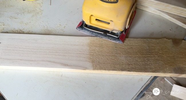 sanding pallet wood