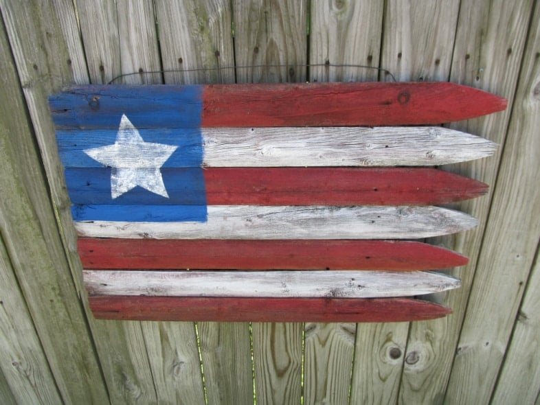 Americana Flag with Picket Fence Pieces