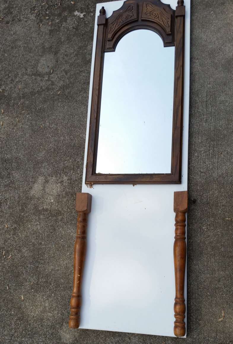 stage to make an easy diy entryway table