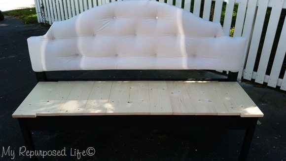 upholstered headboard bench seat