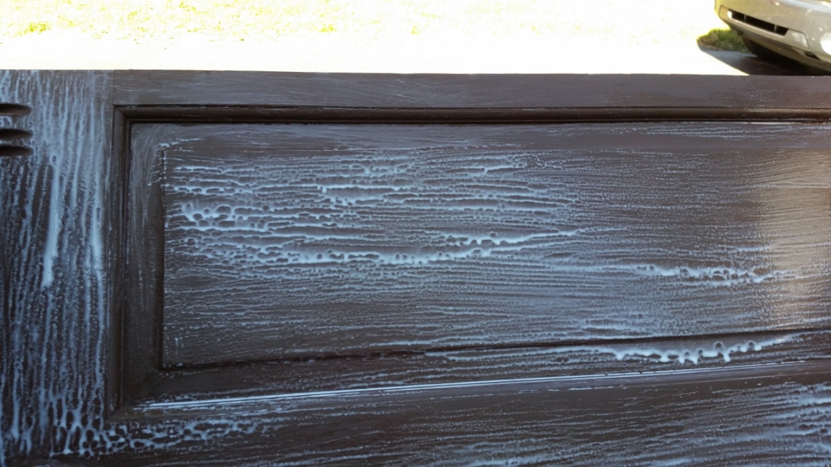 white glue crackle finish
