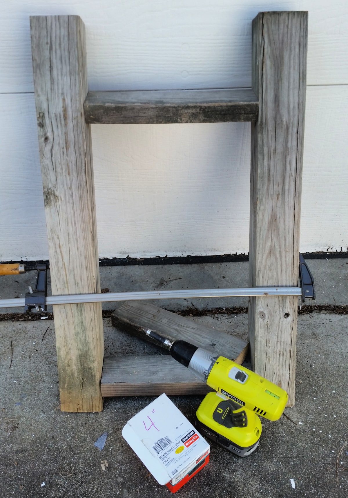 design display ladder shelf spacing
