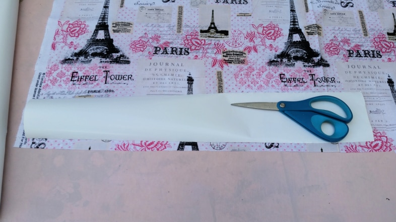 cut fabric pieces