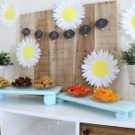 Repurposed drawer front serving trays