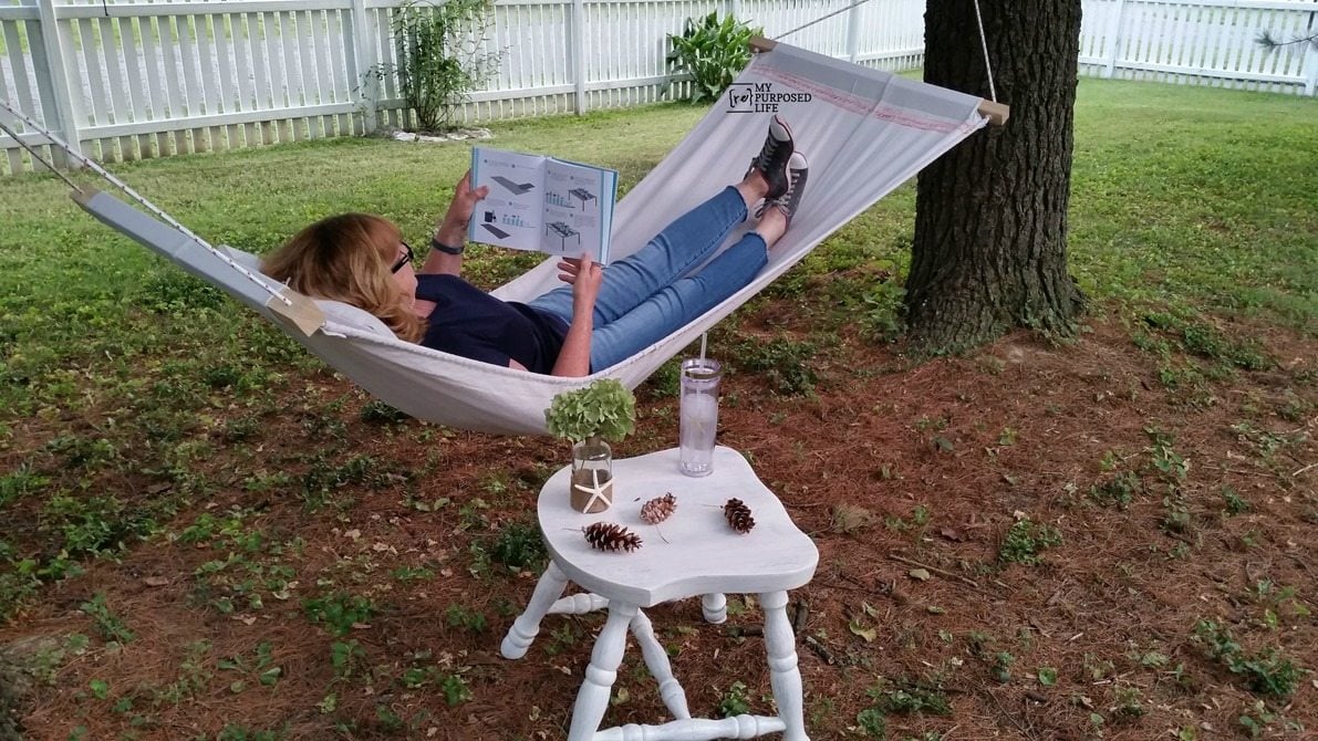 how to make a diy drop cloth hammock MyRepurposedLife.com