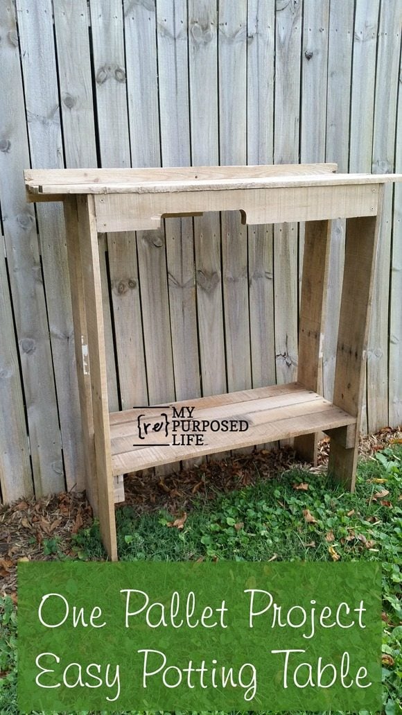 how to make a potting table from a single pallet MyRepurposedLife.com