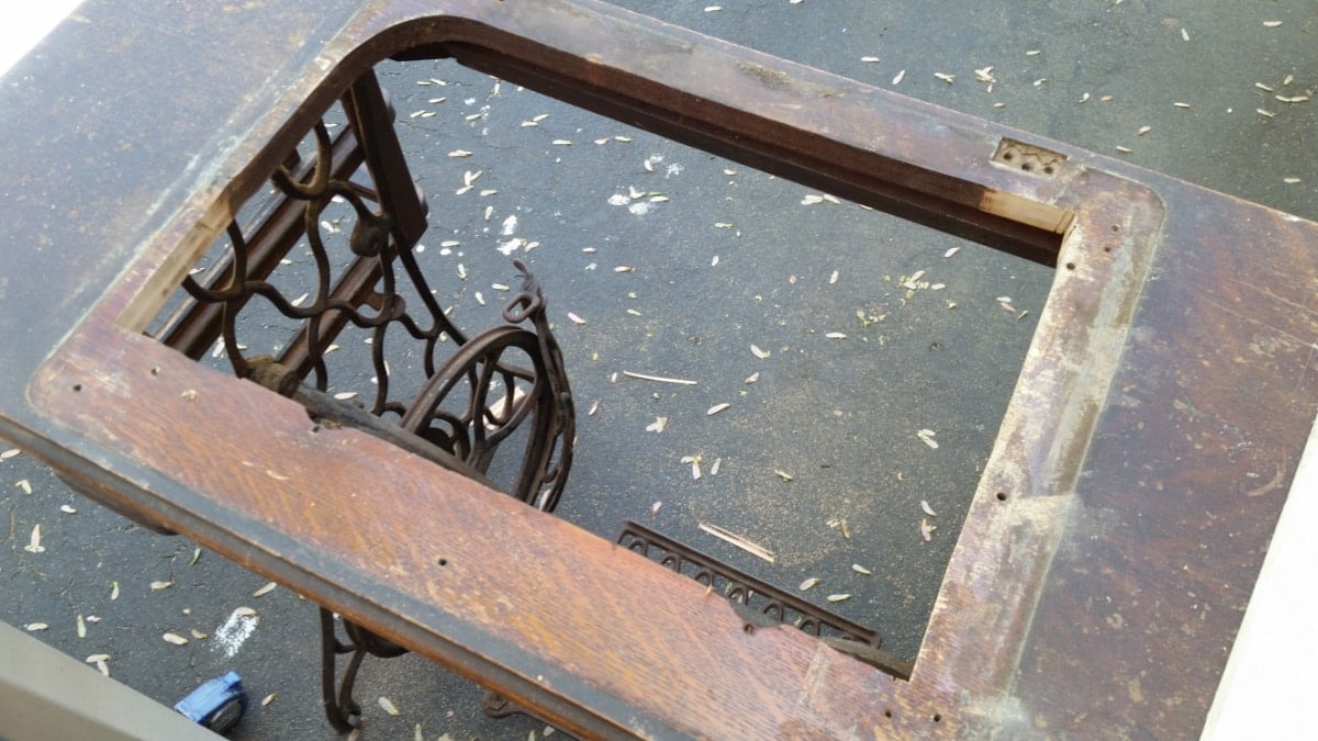 gutted singer sewing machine