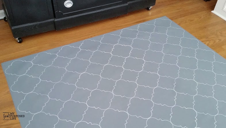how to stencil a vinyl rug