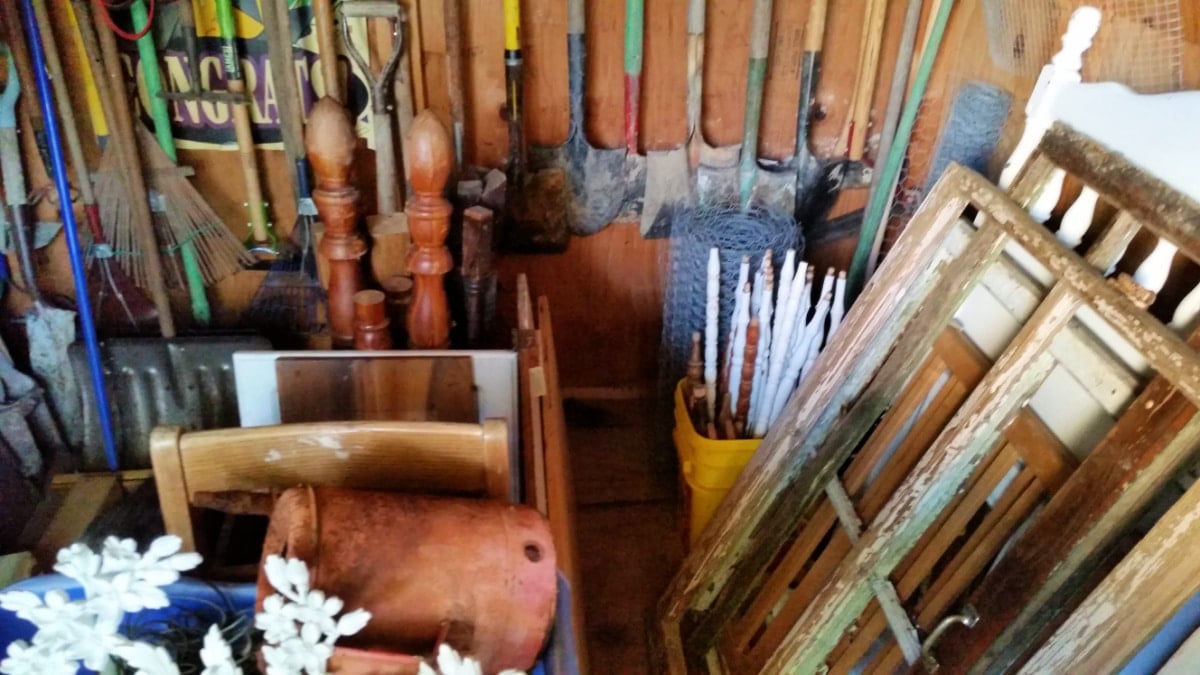 spindles in storage