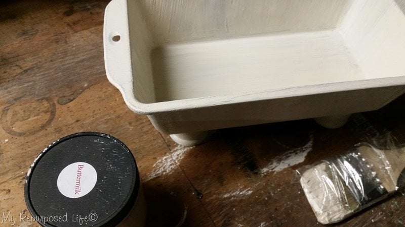paint loaf pan with chalk type paint