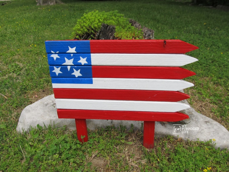 Americana Flag with Home Depot and DecoArt Patio Paints my repurposedlife