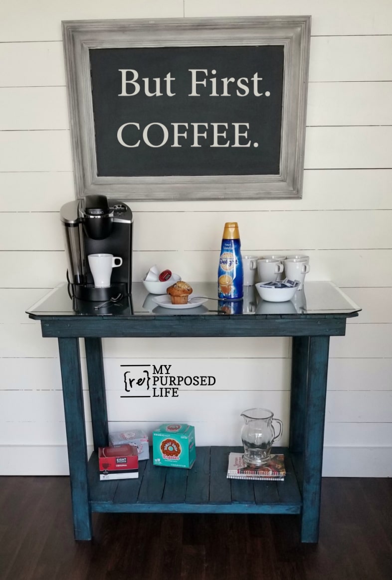 coffee bar pallet table MyRepurposedLife.com