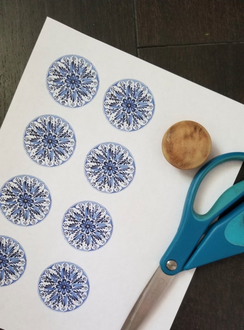 decoupage images for wooden dresser knobs