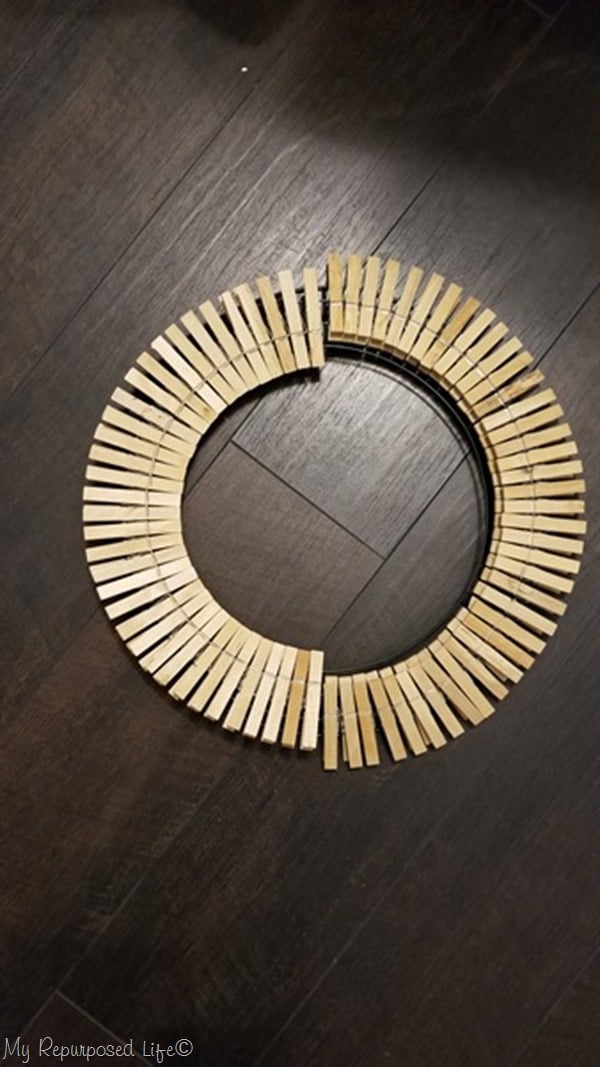 designing wooden clothespin wreath