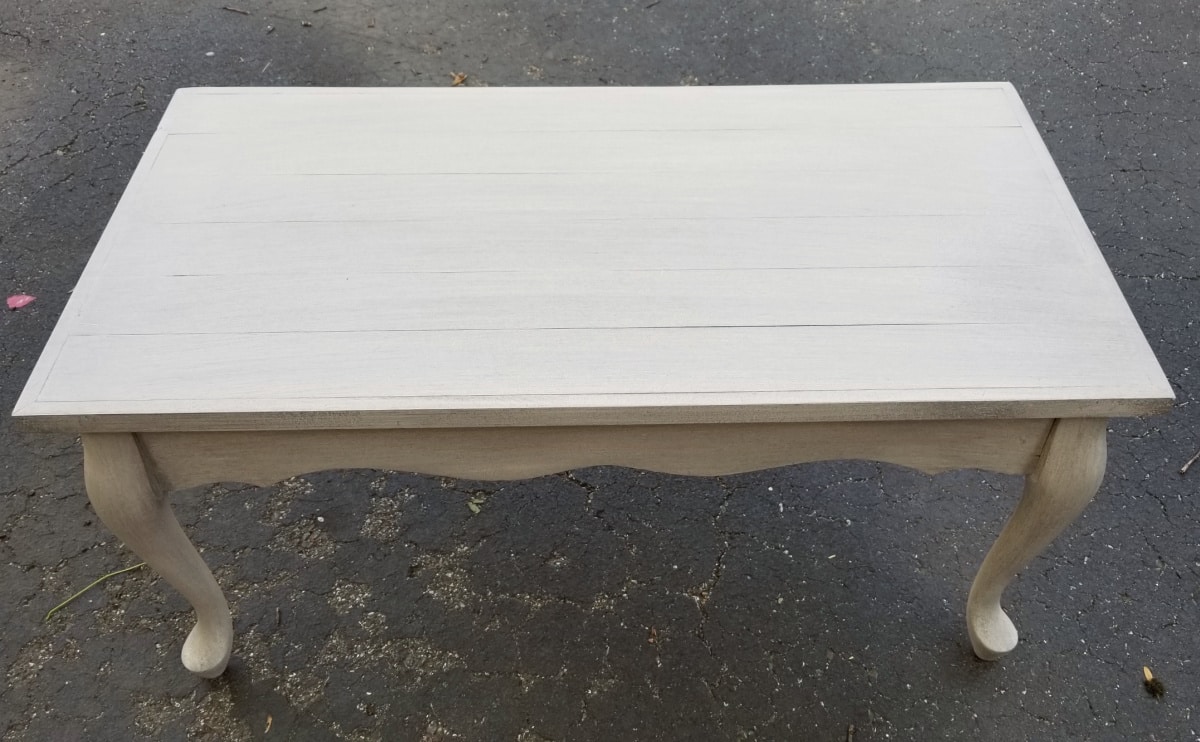 https://www.myrepurposedlife.com/how-to-glaze-painted-furniture/
