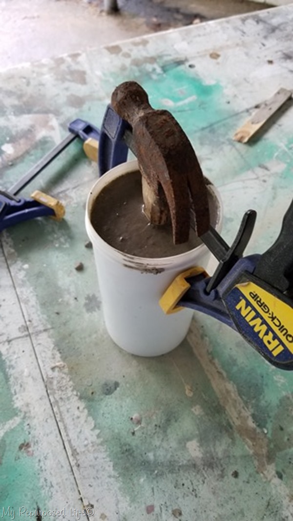 support hammer until mortar mix sets up