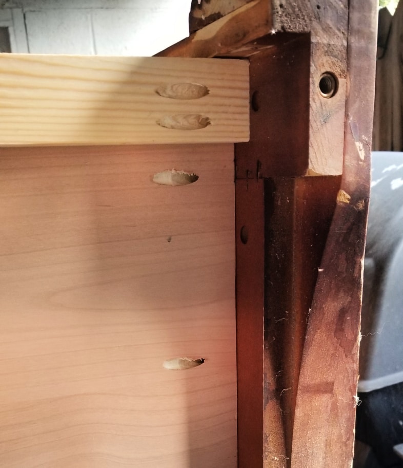 pocket holes secure shelves
