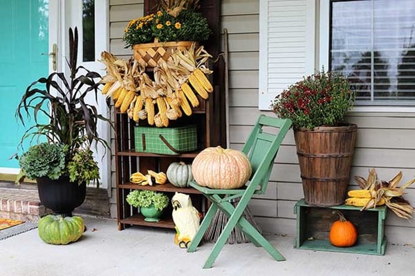 simple fall porch decorating