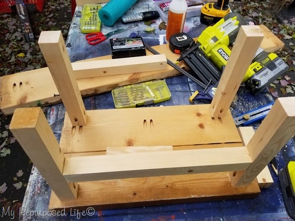 directions to make oversized stepstool