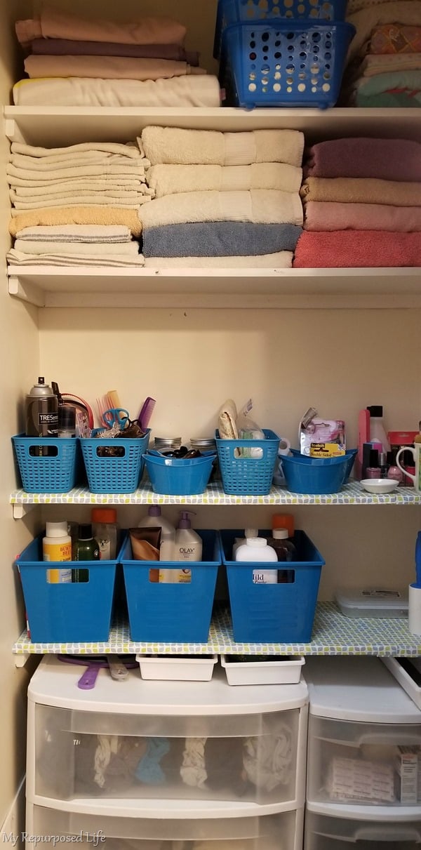 keeping it real how a real person's linen closet looks