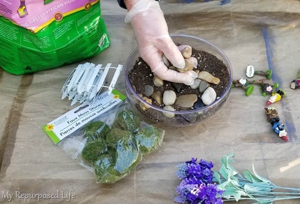 add river rocks to soil