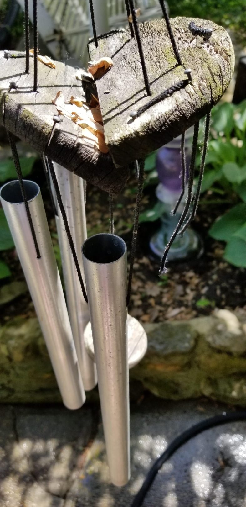 broken whind chime