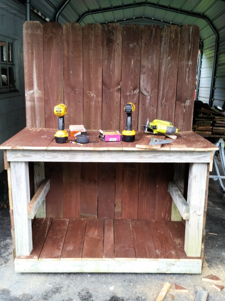 outdoor buffet in progress