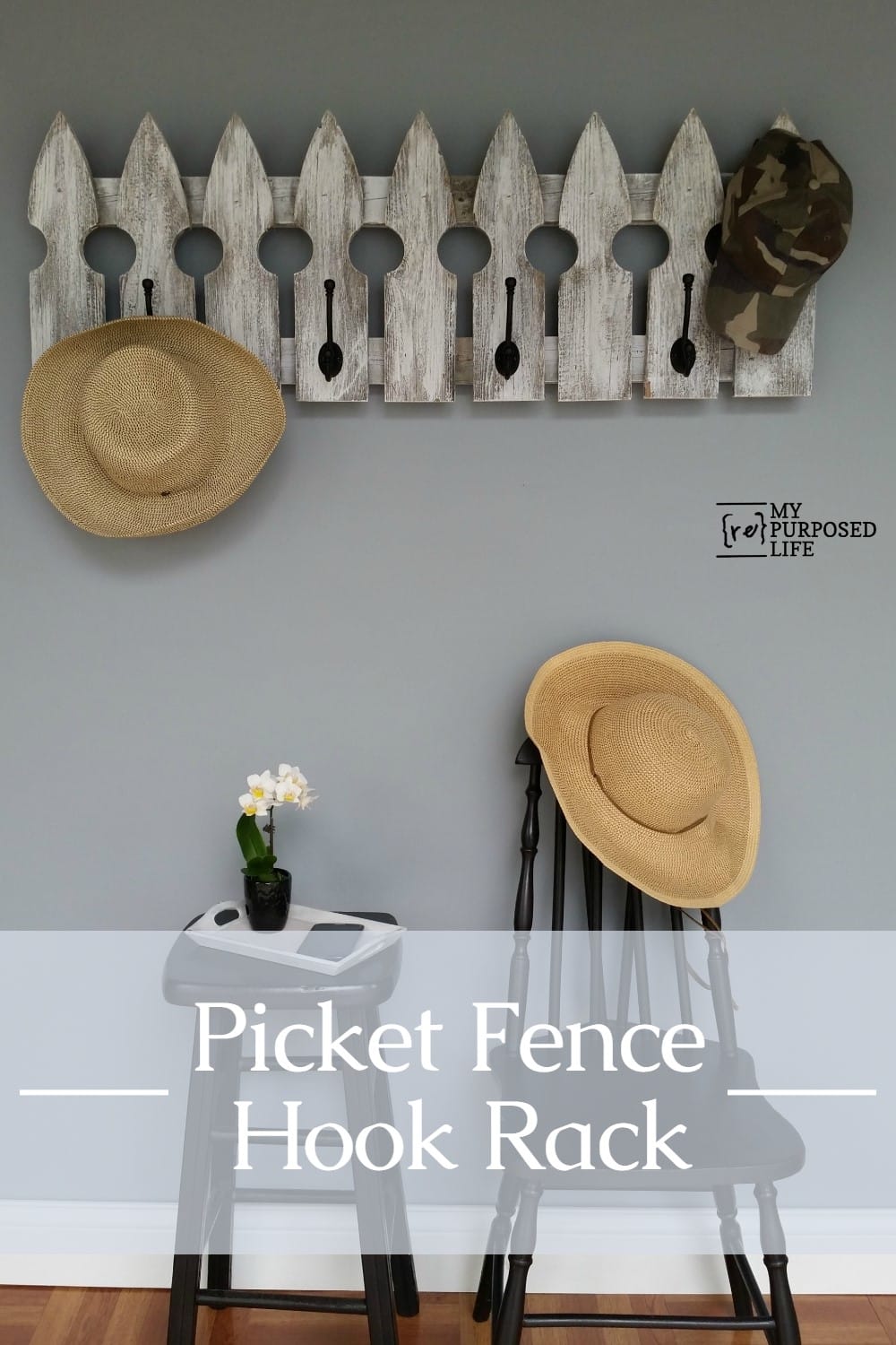 How to make this quick and easy picket fence coat rack project. The white wash is the icing on the cake to make this a perfect project for your home. #MyRepurposedLife #easy #quick #diy #project #coatrack #reclaimed #picket #fence via @repurposedlife