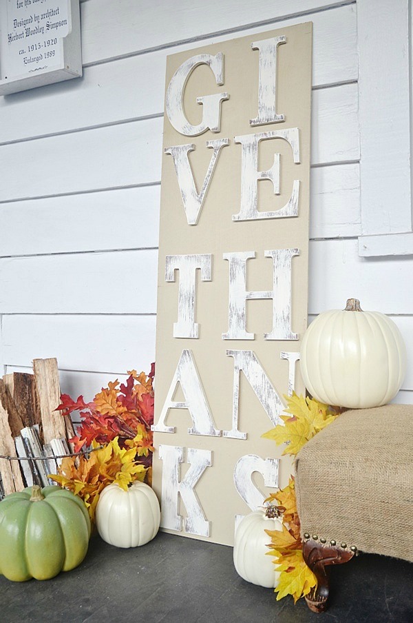 rustic fall sign Give Thanks