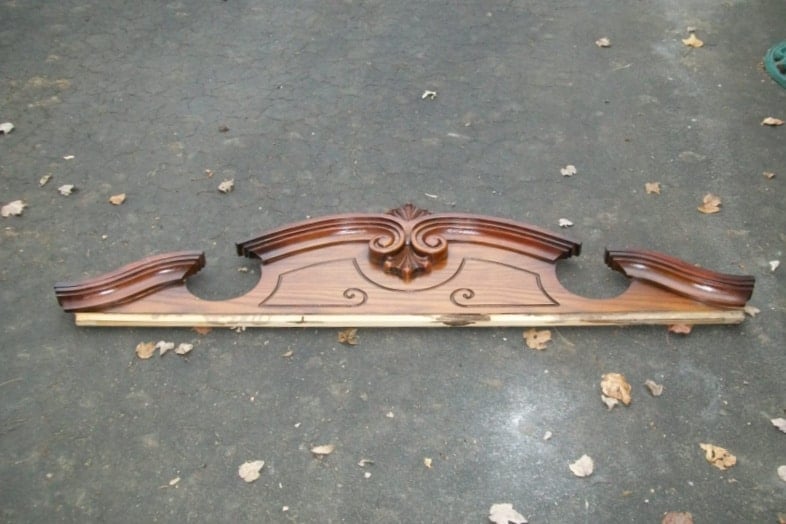 archectectural-pediment