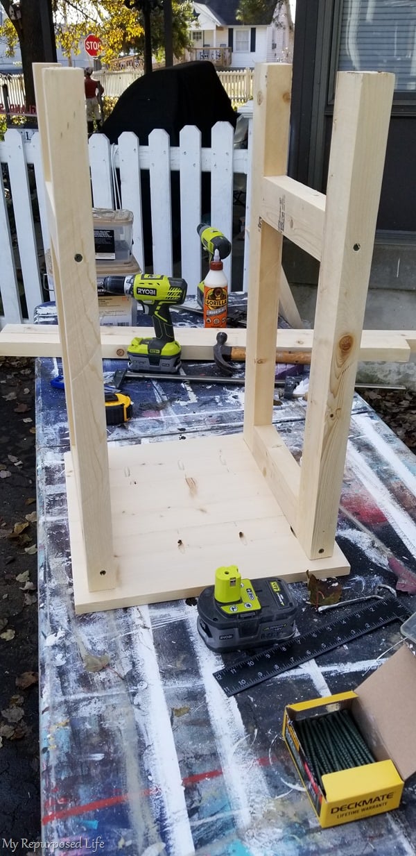 building a simple table