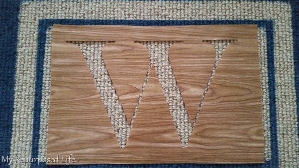 how to spray paint a monogram on a welcome mat